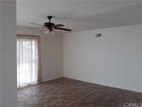 7090 Catawba Dr, Fontana, CA 92336 photo 6