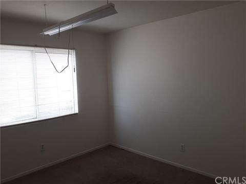 7090 Catawba Dr, Fontana, CA 92336 photo 17