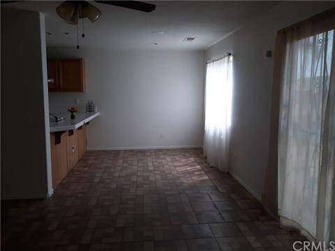 7090 Catawba Dr, Fontana, CA 92336 photo 10