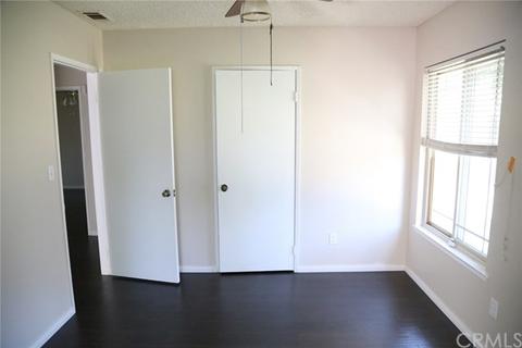 1255 Hampton Cir, Corona, CA 92882 photo 9