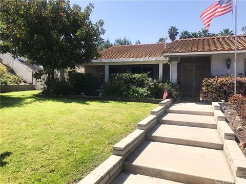 6855 Rycroft Dr, Riverside, CA 92506 photo 2
