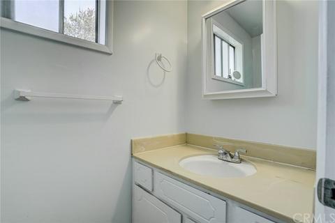 7789 California Ave, Riverside, CA 92504 photo 12