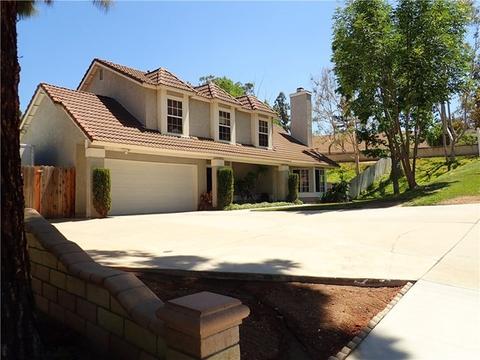 11264 Clara Ct, Riverside, CA 92505 photo 2