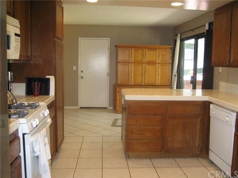 11264 Clara Ct, Riverside, CA 92505 photo 7
