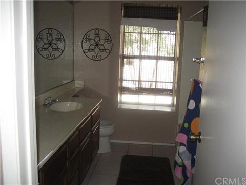 11264 Clara Ct, Riverside, CA 92505 photo 15