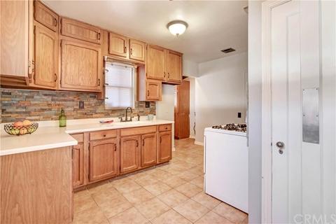 3514 Spruce St, Riverside, CA 92501 photo 7