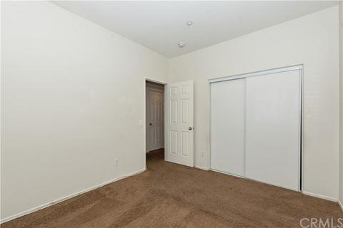 6936 Abigail Ln, Fontana, CA 92336 photo 18
