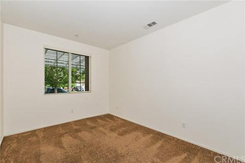6936 Abigail Ln, Fontana, CA 92336 photo 21