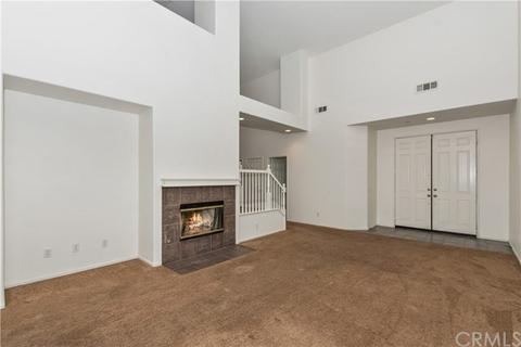 6936 Abigail Ln, Fontana, CA 92336 photo 6