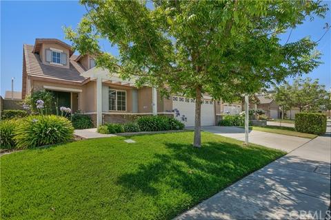 6936 Abigail Ln, Fontana, CA 92336 photo 2