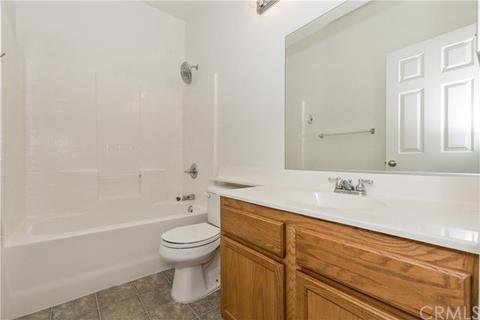6936 Abigail Ln, Fontana, CA 92336 photo 19
