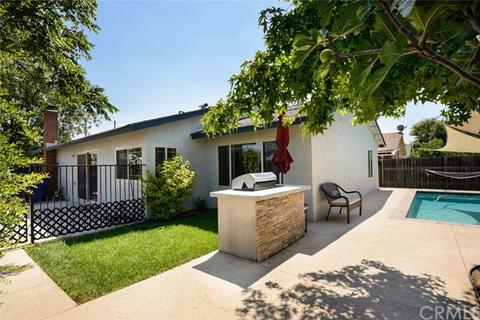 10190 Medallion Pl, Riverside, CA 92503 photo 17