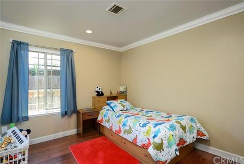 10190 Medallion Pl, Riverside, CA 92503 photo 14