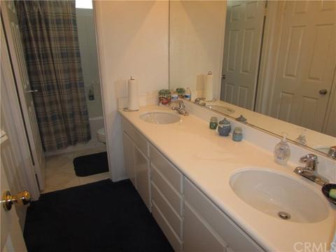 1052 Shadow Crest Cir, Corona, CA 92881 photo 14
