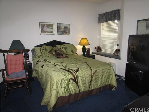 1052 Shadow Crest Cir, Corona, CA 92881 photo 12