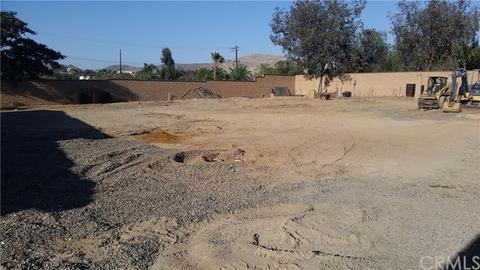 19150 State St, Corona, CA 92881 photo 4