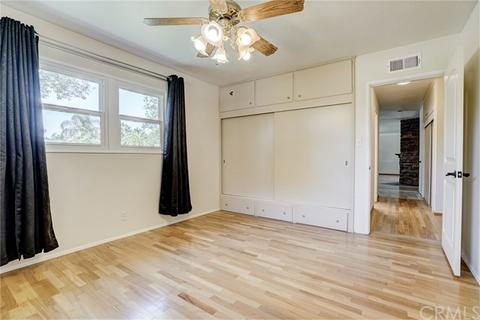 4692 Edgewood Pl, Riverside, CA 92506 photo 13