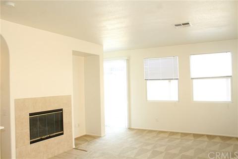 2218 Jornada Dr, Perris, CA 92571 photo 3