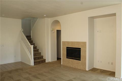 2218 Jornada Dr, Perris, CA 92571 photo 4