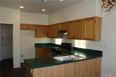 2218 Jornada Dr, Perris, CA 92571 photo 9