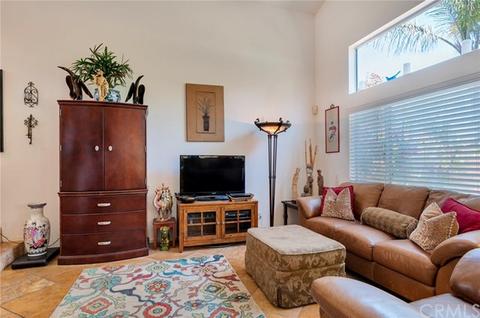 997 Forester Dr, Corona, CA 92880 photo 4