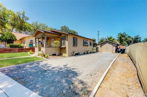 422 E Grand Blvd, Corona, CA 92879 photo 3