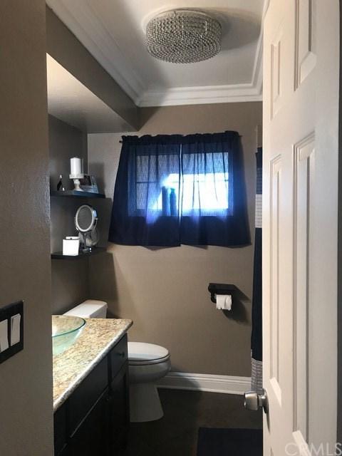 565 E Valencia St, Rialto, CA 92376 photo 6