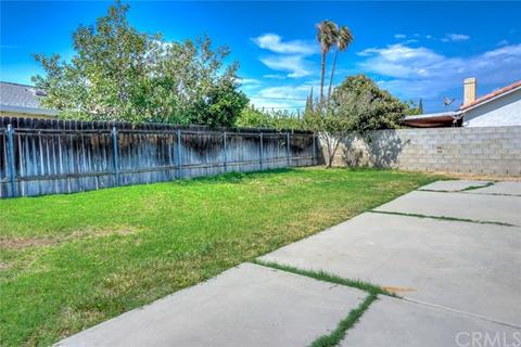 10715 Hollenbeck Dr, Riverside, CA 92505 photo 18