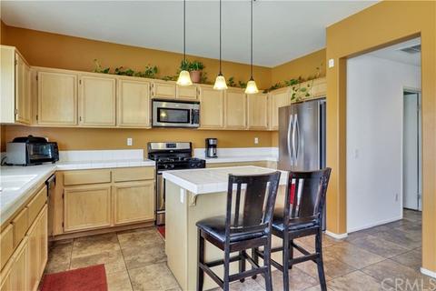 10547 Leisure Cir, Adelanto, CA 92301 photo 9