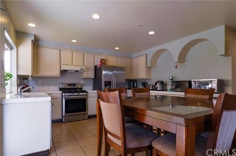 15393 Tobarra Rd, Fontana, CA 92337 photo 8