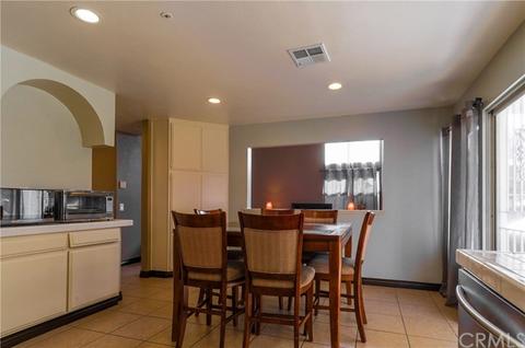 15393 Tobarra Rd, Fontana, CA 92337 photo 9