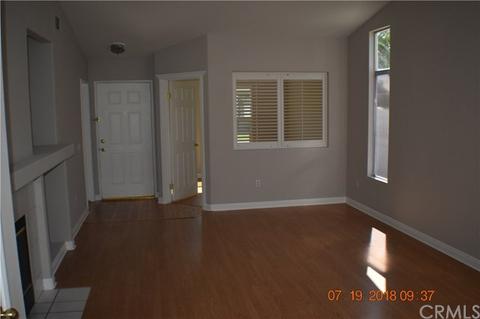 520 Brookhaven Dr, Corona, CA 92879 photo 5