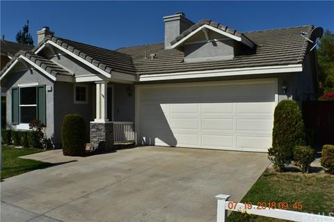 520 Brookhaven Dr, Corona, CA 92879 photo 2
