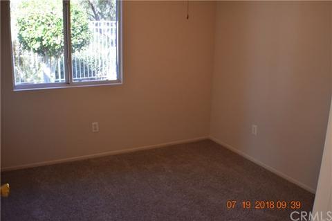 520 Brookhaven Dr, Corona, CA 92879 photo 6