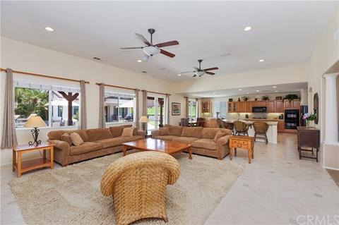 2291 Sierra View Ct, Riverside, CA 92503 photo 11