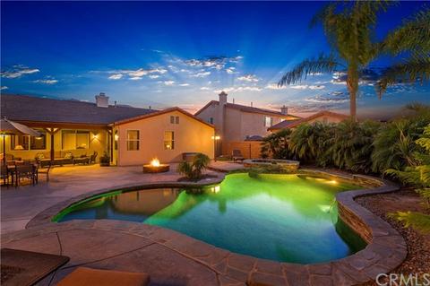 2291 Sierra View Ct, Riverside, CA 92503 photo 2