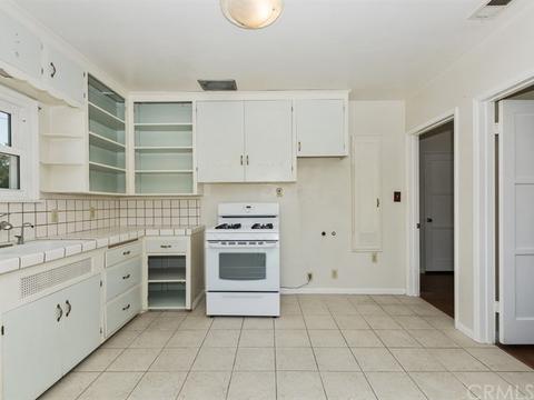 4675 Granada Ave, Riverside, CA 92504 photo 9