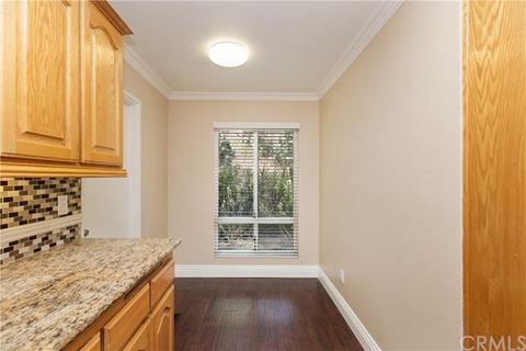 4697 Maxwell Ct, Riverside, CA 92501 photo 6