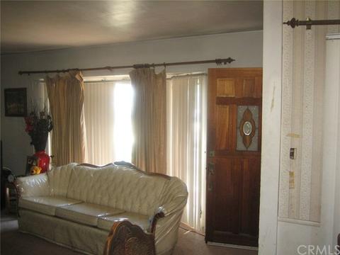 2801 W Caldwell St, Compton, CA 90220 photo 4