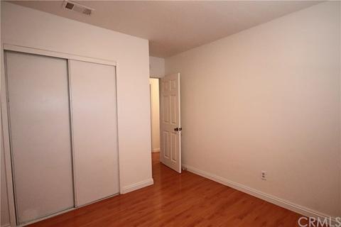 939 Cedar St, Corona, CA 92879 photo 8