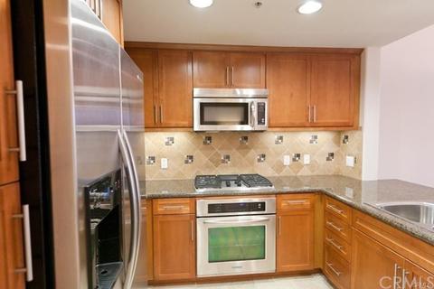 931 E Walnut St #607, Pasadena, CA 91106 photo 2