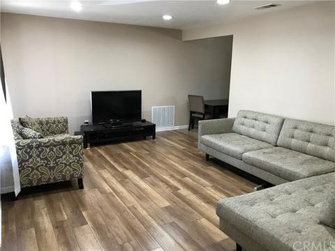 8815 Conway Dr, Riverside, CA 92503 photo 2