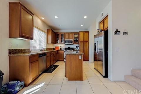 4030 Cey Ct, Riverside, CA 92501 photo 4