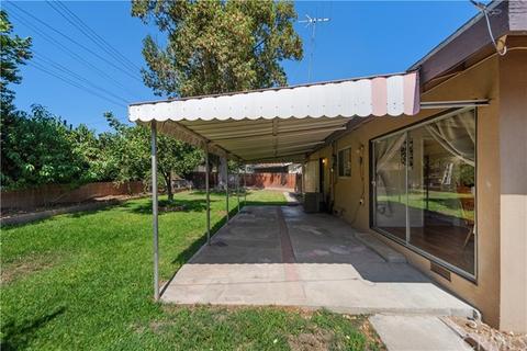 5788 Burlingame Dr, Riverside, CA 92504 photo 4