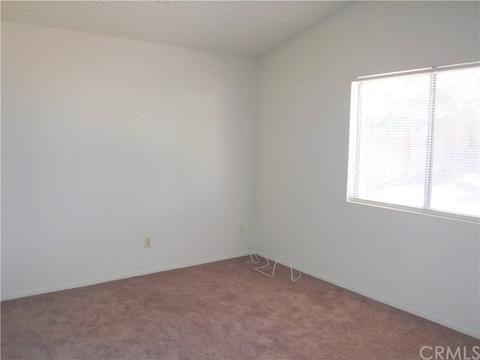 15740 Ceres Ave, Fontana, CA 92335 photo 11