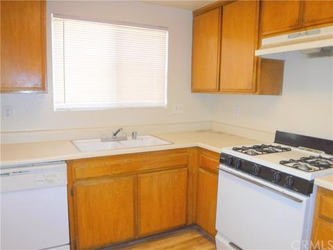 15740 Ceres Ave, Fontana, CA 92335 photo 6