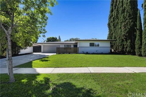 350 E Citron St, Corona, CA 92879 photo 4