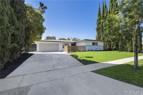 350 E Citron St, Corona, CA 92879 photo 3