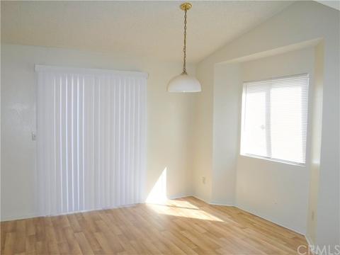 15716 Ceres Ave, Fontana, CA 92335 photo 5