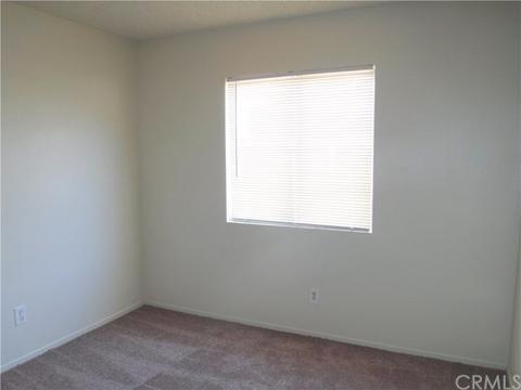 15716 Ceres Ave, Fontana, CA 92335 photo 11